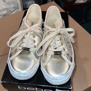 Bebe Sport- DESTINE- gold sneaker- 6.5